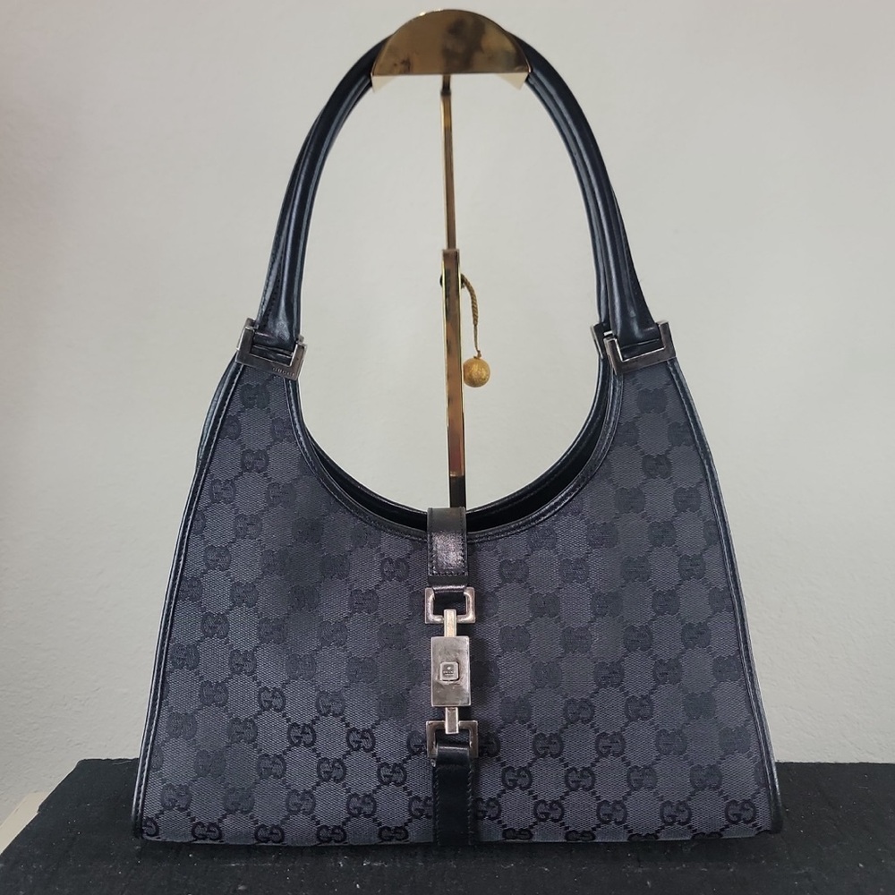 •GUCCi• GG Vintage Monogram Jackie hobo